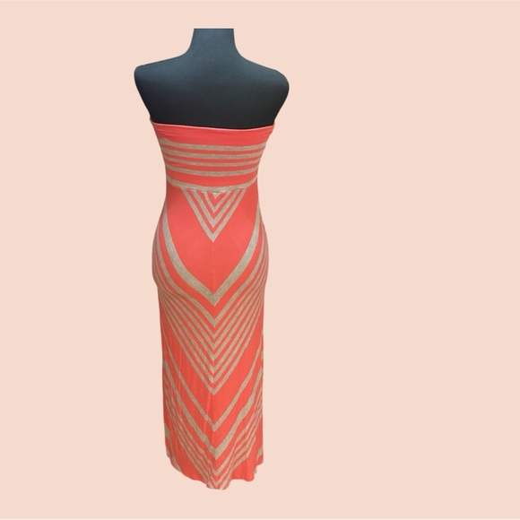 OLIVE & OAK MULTI WEAR DRESS/SKIRT SIZE SMALL VERY GENTLY WORN - Picture 2 of 4